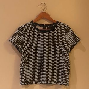 Houndstooth Stretch Knit Top